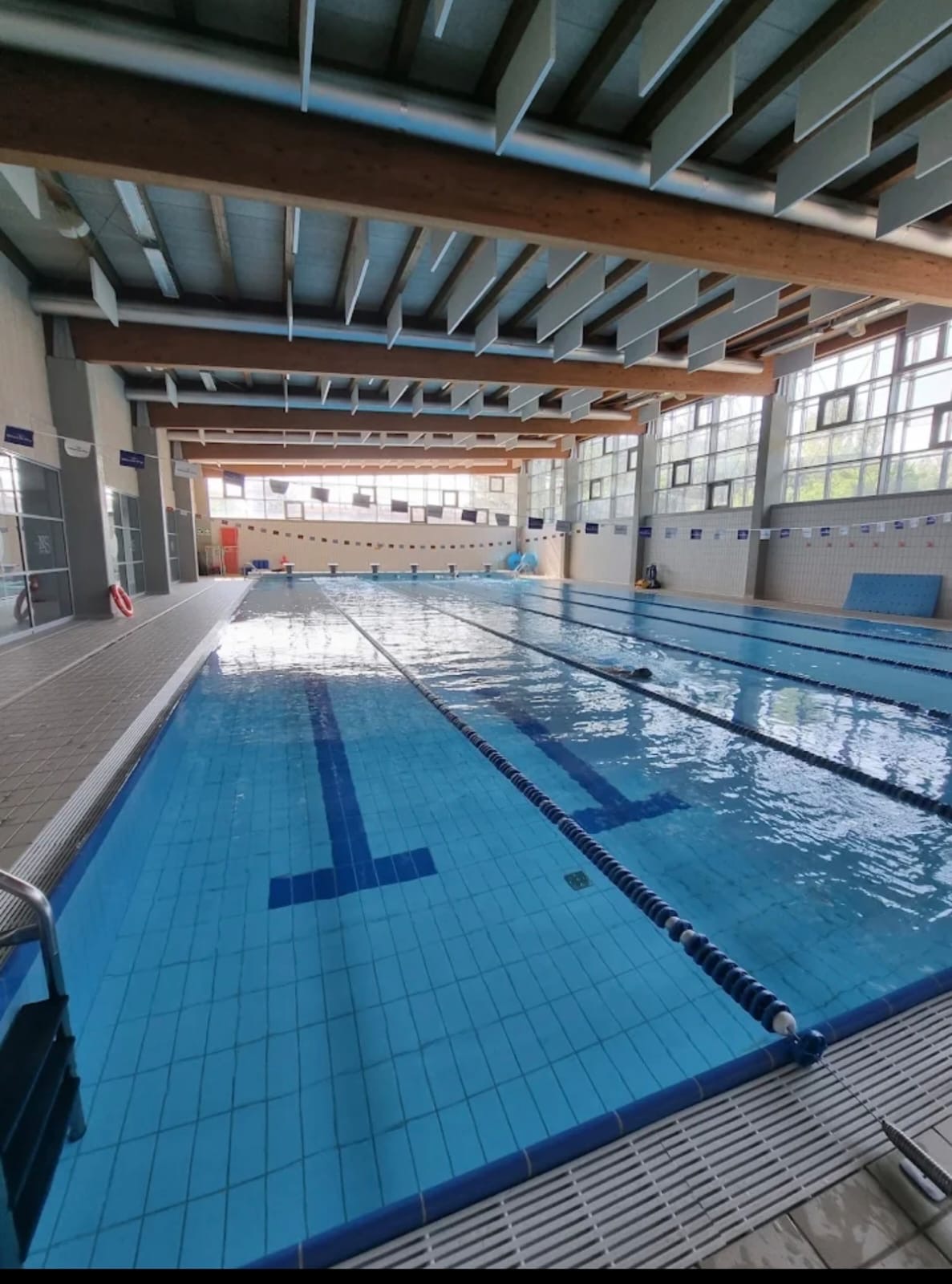 La vasca coperta della Piscina M. Pizzetti